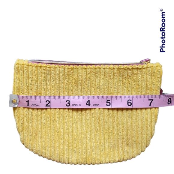 IPSY 2-COLOR CORDUROY MAKE UP POUCH - Picture 4 of 6